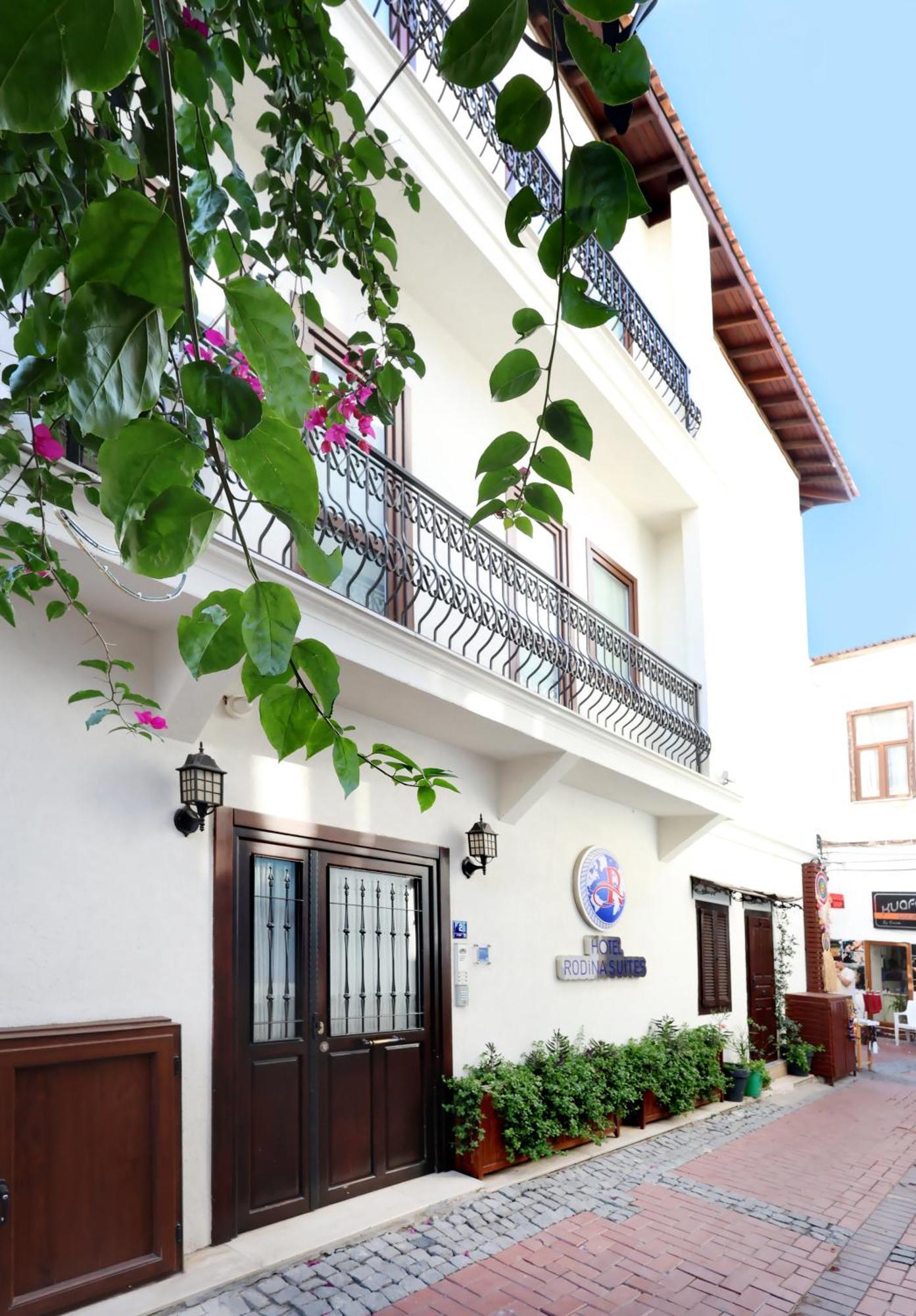 Rodina Suites Hotel Kusadasi Exterior photo